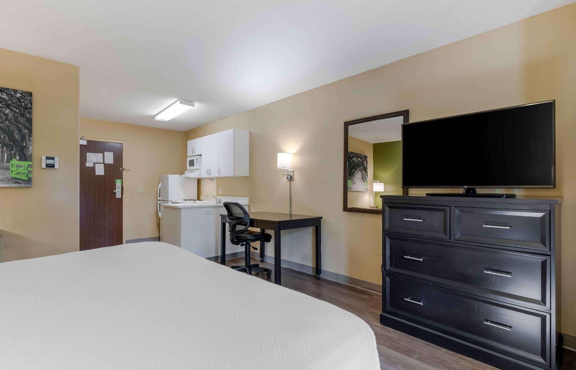 Extended Stay America Select Suites - Raleigh - Cary - Regency Parkway South מראה חיצוני תמונה