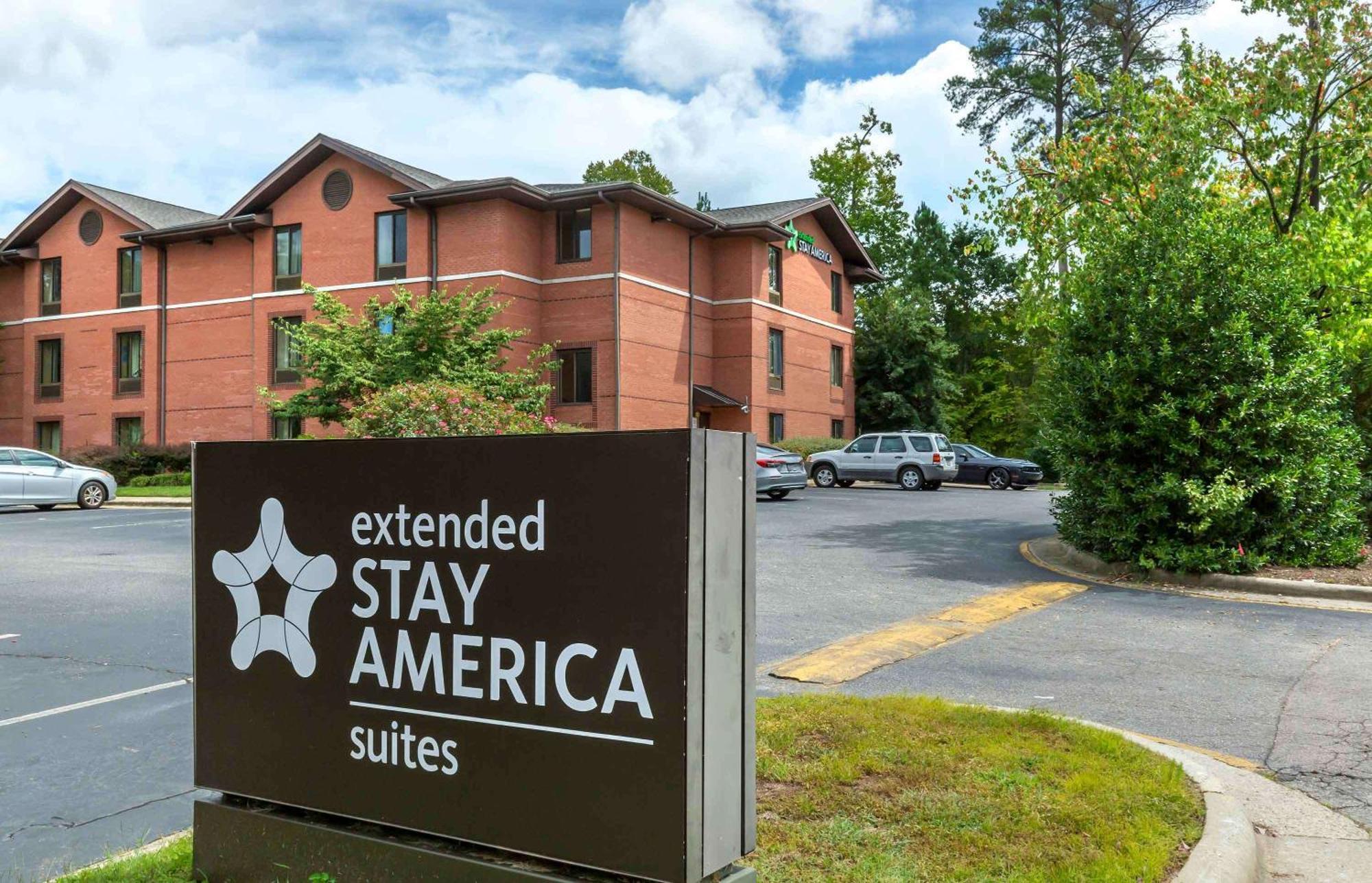 Extended Stay America Select Suites - Raleigh - Cary - Regency Parkway South מראה חיצוני תמונה