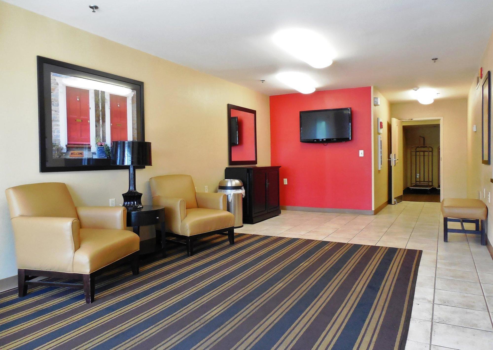 Extended Stay America Select Suites - Raleigh - Cary - Regency Parkway South מראה חיצוני תמונה