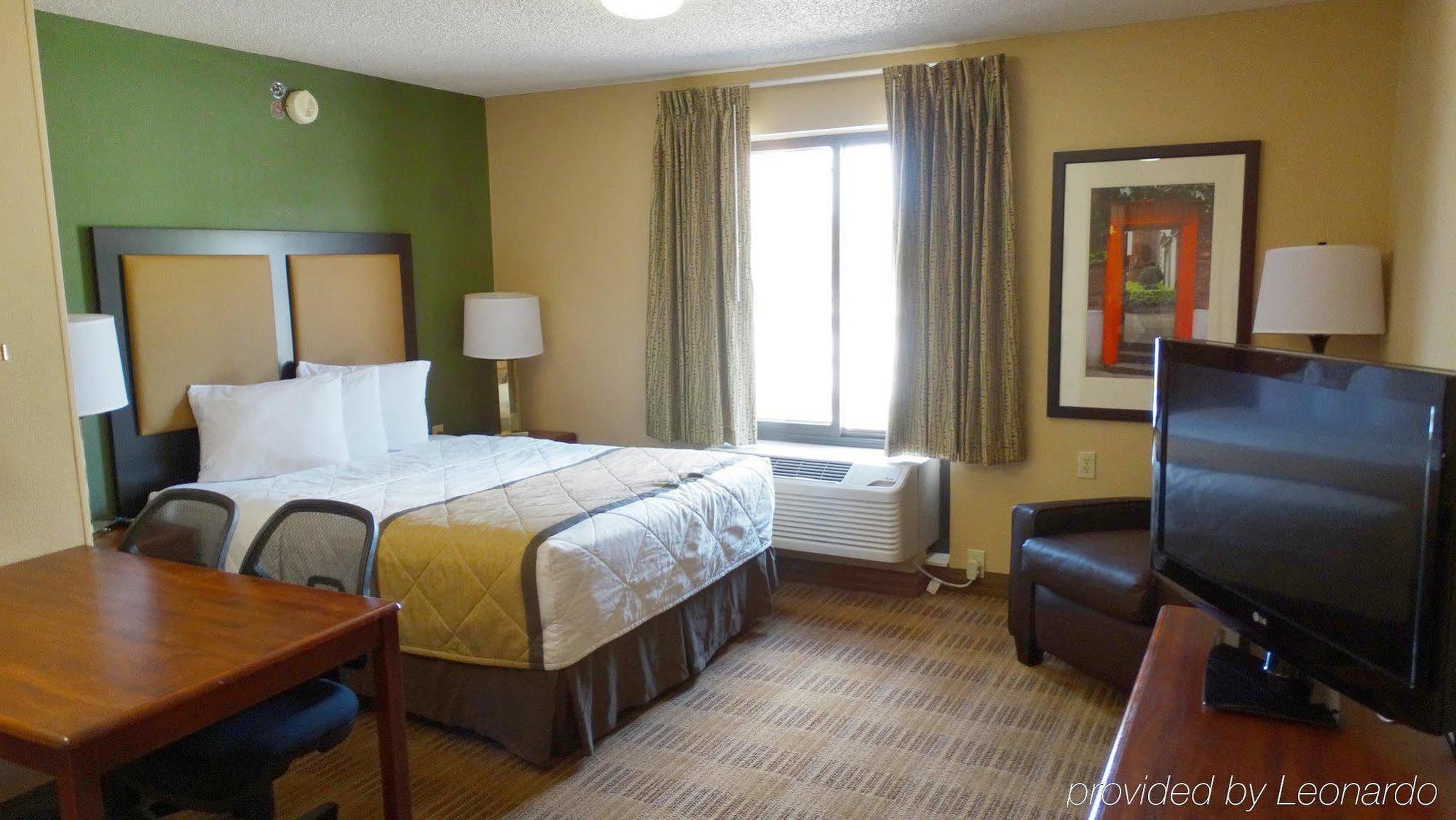 Extended Stay America Select Suites - Raleigh - Cary - Regency Parkway South מראה חיצוני תמונה